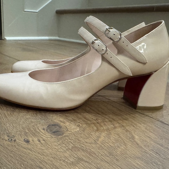 Christian Louboutin Miss Jane 55 mm Mary Janes - Patent calf - Leche Size 38.5 - Picture 4 of 8
